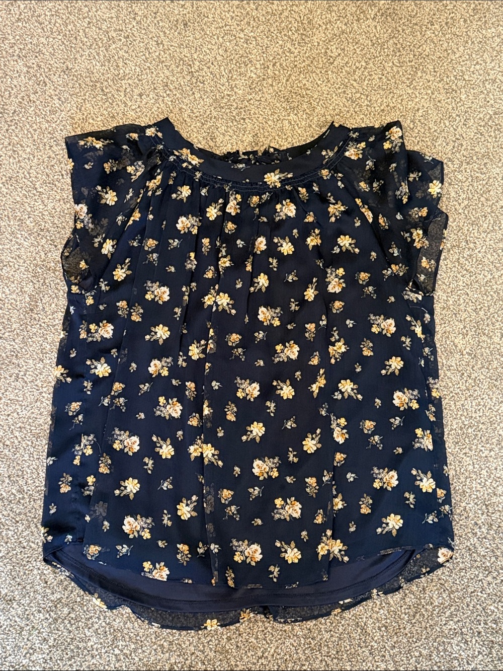 Navy Floral Cap-Sleeve tie back top - Size XL